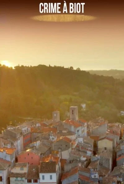 смотреть Crime à Biot (2021) онлайн бесплатно в хорошем качестве без регистрации